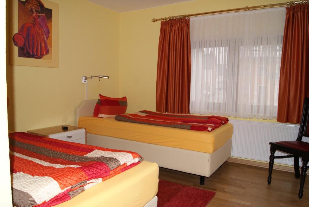 Hotel Kugel Trevír Pokoj fotografie